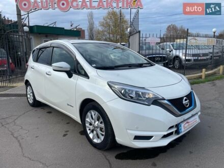 Белый Ниссан Ноут, объемом двигателя 1.2 л и пробегом 53 тыс. км за 11999 $, фото 1 на Automoto.ua