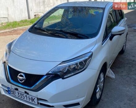 Белый Ниссан Ноут, объемом двигателя 1.2 л и пробегом 34 тыс. км за 11800 $, фото 1 на Automoto.ua