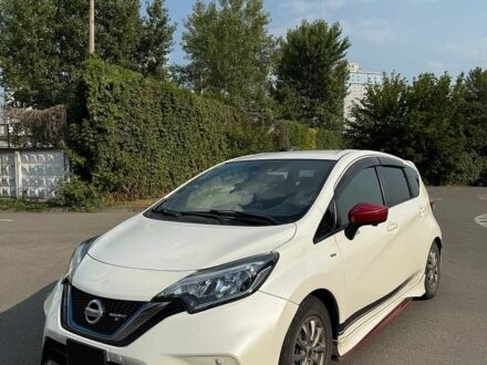 Білий Ніссан Ноут, об'ємом двигуна 1.2 л та пробігом 95 тис. км за 12900 $, фото 1 на Automoto.ua