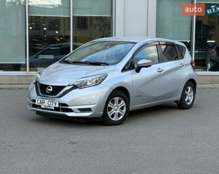 Белый Ниссан Ноут, объемом двигателя 1.2 л и пробегом 96 тыс. км за 12700 $, фото 1 на Automoto.ua