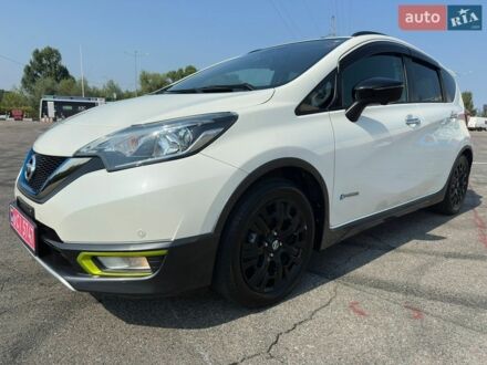 Білий Ніссан Ноут, об'ємом двигуна 1.2 л та пробігом 125 тис. км за 14500 $, фото 1 на Automoto.ua