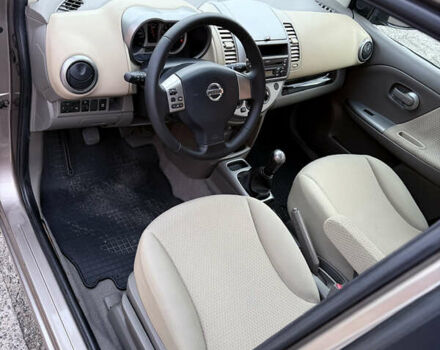 Бежевый Ниссан Ноут, объемом двигателя 1.4 л и пробегом 121 тыс. км за 6600 $, фото 4 на Automoto.ua