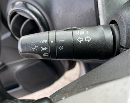 Бежевий Ніссан Ноут, об'ємом двигуна 1.4 л та пробігом 220 тис. км за 4500 $, фото 13 на Automoto.ua