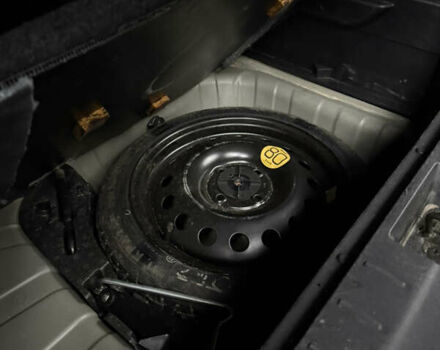 Бежевый Ниссан Ноут, объемом двигателя 1.46 л и пробегом 270 тыс. км за 5800 $, фото 19 на Automoto.ua