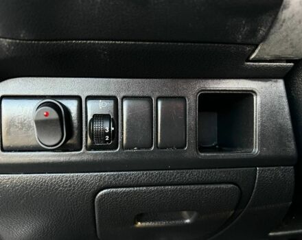 Бежевий Ніссан Ноут, об'ємом двигуна 1.4 л та пробігом 202 тис. км за 4400 $, фото 17 на Automoto.ua