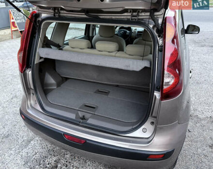 Бежевый Ниссан Ноут, объемом двигателя 1.4 л и пробегом 121 тыс. км за 6600 $, фото 6 на Automoto.ua