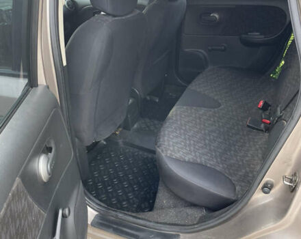 Бежевий Ніссан Ноут, об'ємом двигуна 1.4 л та пробігом 220 тис. км за 4500 $, фото 14 на Automoto.ua