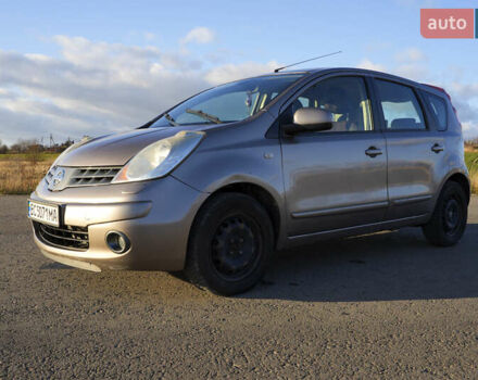 Бежевый Ниссан Ноут, объемом двигателя 1.6 л и пробегом 120 тыс. км за 7300 $, фото 6 на Automoto.ua