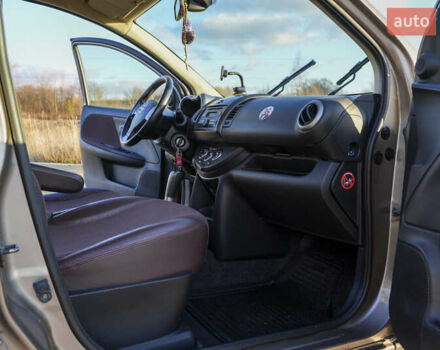 Бежевый Ниссан Ноут, объемом двигателя 1.6 л и пробегом 120 тыс. км за 7300 $, фото 15 на Automoto.ua