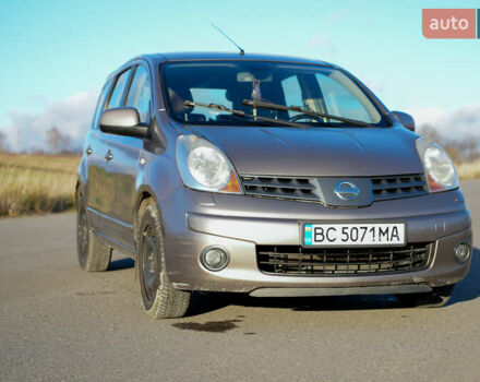 Бежевый Ниссан Ноут, объемом двигателя 1.6 л и пробегом 120 тыс. км за 7300 $, фото 1 на Automoto.ua