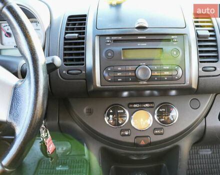 Бежевый Ниссан Ноут, объемом двигателя 1.6 л и пробегом 120 тыс. км за 7300 $, фото 26 на Automoto.ua