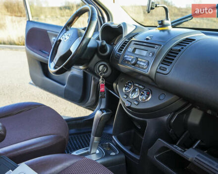 Бежевый Ниссан Ноут, объемом двигателя 1.6 л и пробегом 120 тыс. км за 7300 $, фото 20 на Automoto.ua