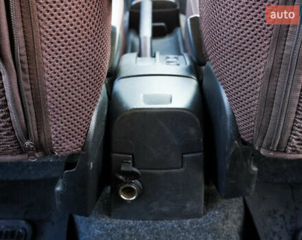 Бежевый Ниссан Ноут, объемом двигателя 1.6 л и пробегом 120 тыс. км за 7300 $, фото 24 на Automoto.ua