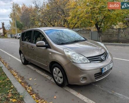 Ніссан Ноут 2008 у Рівному на Automoto.ua Бежевий Ніссан Ноут, об'ємом двигуна 1.6 л та пробігом 210 тис. км за 6000 $, фото 3 на Automoto.ua