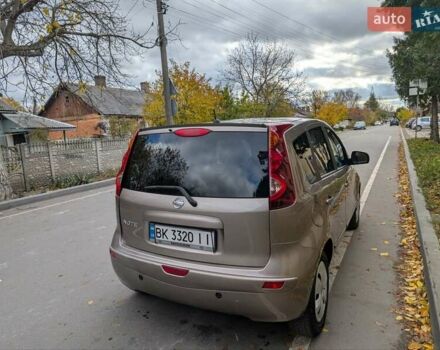 Ніссан Ноут 2008 у Рівному на Automoto.ua Бежевий Ніссан Ноут, об'ємом двигуна 1.6 л та пробігом 210 тис. км за 6000 $, фото 12 на Automoto.ua