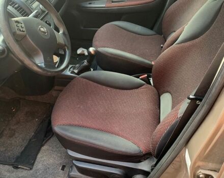 Бежевий Ніссан Ноут, об'ємом двигуна 1.6 л та пробігом 160 тис. км за 2650 $, фото 5 на Automoto.ua