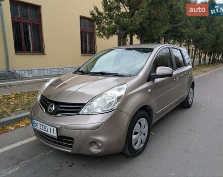 Ніссан Ноут 2008 у Рівному на Automoto.ua Бежевий Ніссан Ноут, об'ємом двигуна 1.6 л та пробігом 210 тис. км за 6000 $, фото 5 на Automoto.ua