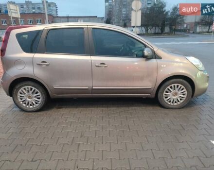 Бежевий Ніссан Ноут, об'ємом двигуна 1.4 л та пробігом 200 тис. км за 5900 $, фото 3 на Automoto.ua