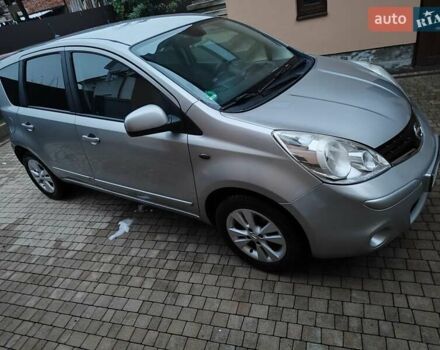 Бежевий Ніссан Ноут, об'ємом двигуна 1.6 л та пробігом 255 тис. км за 7950 $, фото 4 на Automoto.ua