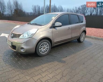Бежевий Ніссан Ноут, об'ємом двигуна 1.4 л та пробігом 200 тис. км за 5900 $, фото 1 на Automoto.ua