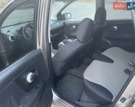 Бежевий Ніссан Ноут, об'ємом двигуна 1.6 л та пробігом 125 тис. км за 7490 $, фото 8 на Automoto.ua