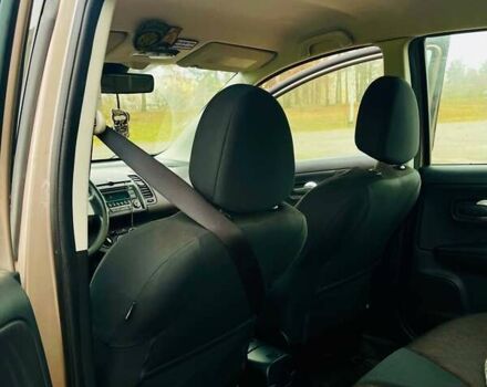 Бежевый Ниссан Ноут, объемом двигателя 1.39 л и пробегом 125 тыс. км за 7500 $, фото 12 на Automoto.ua