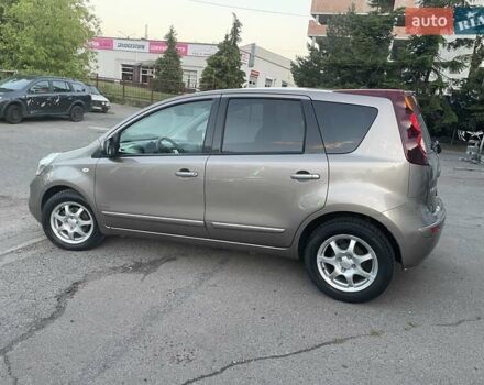 Бежевий Ніссан Ноут, об'ємом двигуна 1.6 л та пробігом 125 тис. км за 7490 $, фото 27 на Automoto.ua