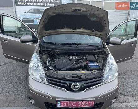 Бежевий Ніссан Ноут, об'ємом двигуна 1.6 л та пробігом 125 тис. км за 7490 $, фото 6 на Automoto.ua