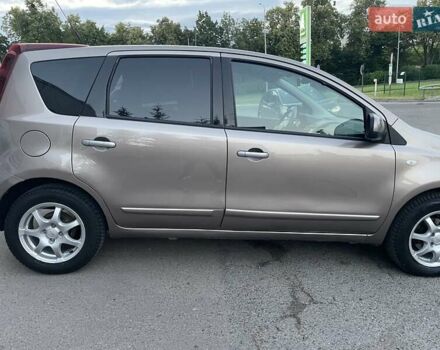 Бежевий Ніссан Ноут, об'ємом двигуна 1.6 л та пробігом 125 тис. км за 7490 $, фото 3 на Automoto.ua