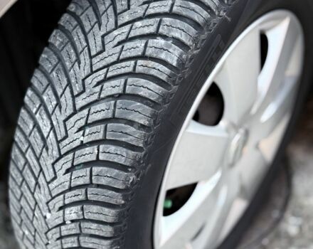 Бежевый Ниссан Ноут, объемом двигателя 1.4 л и пробегом 121 тыс. км за 6700 $, фото 16 на Automoto.ua