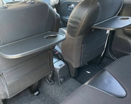 Бежевий Ніссан Ноут, об'ємом двигуна 1.6 л та пробігом 270 тис. км за 5650 $, фото 5 на Automoto.ua