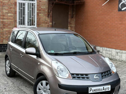 Бежевый Ниссан Ноут, объемом двигателя 1.4 л и пробегом 121 тыс. км за 6600 $, фото 1 на Automoto.ua