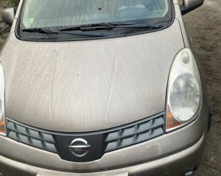 Бежевый Ниссан Ноут, объемом двигателя 1.6 л и пробегом 300 тыс. км за 2200 $, фото 1 на Automoto.ua