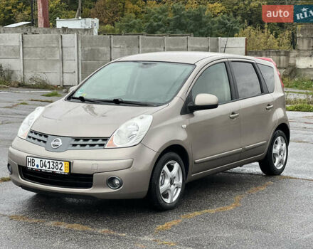 Бежевий Ніссан Ноут, об'ємом двигуна 1.6 л та пробігом 151 тис. км за 7599 $, фото 1 на Automoto.ua