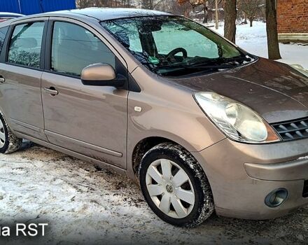 Бежевый Ниссан Ноут, объемом двигателя 1.4 л и пробегом 23600 тыс. км за 5200 $, фото 1 на Automoto.ua