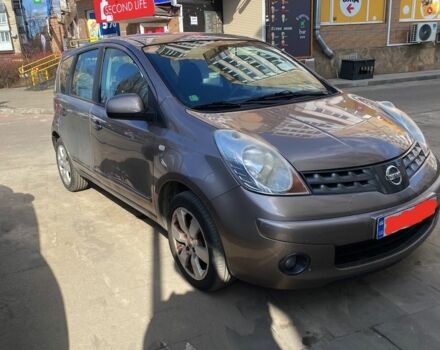 Бежевий Ніссан Ноут, об'ємом двигуна 1.6 л та пробігом 300 тис. км за 1700 $, фото 1 на Automoto.ua