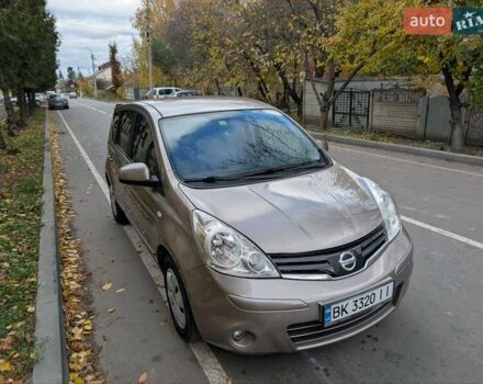 Ніссан Ноут 2008 у Рівному на Automoto.ua Бежевий Ніссан Ноут, об'ємом двигуна 1.6 л та пробігом 210 тис. км за 6000 $, фото 1 на Automoto.ua