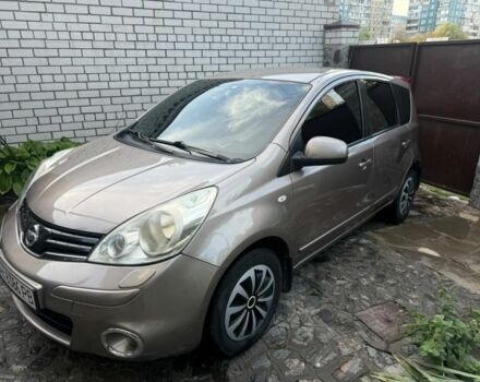 Бежевий Ніссан Ноут, об'ємом двигуна 1.4 л та пробігом 130 тис. км за 6148 $, фото 1 на Automoto.ua