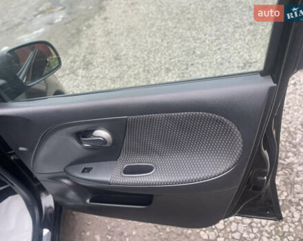 Черный Ниссан Ноут, объемом двигателя 1.4 л и пробегом 235 тыс. км за 4900 $, фото 16 на Automoto.ua