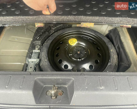 Черный Ниссан Ноут, объемом двигателя 1.4 л и пробегом 235 тыс. км за 4900 $, фото 19 на Automoto.ua