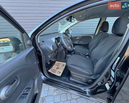 Черный Ниссан Ноут, объемом двигателя 1.4 л и пробегом 190 тыс. км за 5500 $, фото 4 на Automoto.ua