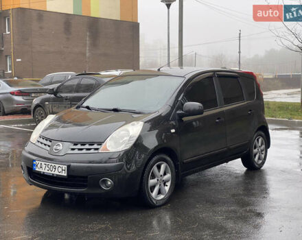 Чорний Ніссан Ноут, об'ємом двигуна 1.6 л та пробігом 227 тис. км за 6600 $, фото 1 на Automoto.ua