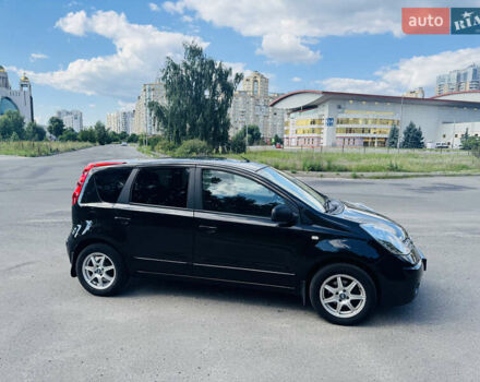 Черный Ниссан Ноут, объемом двигателя 1.6 л и пробегом 223 тыс. км за 5600 $, фото 3 на Automoto.ua