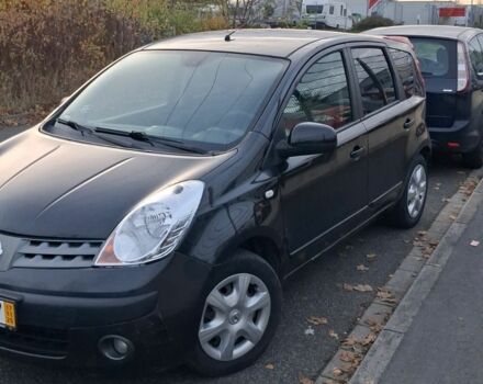 Черный Ниссан Ноут, объемом двигателя 0 л и пробегом 200 тыс. км за 4850 $, фото 1 на Automoto.ua