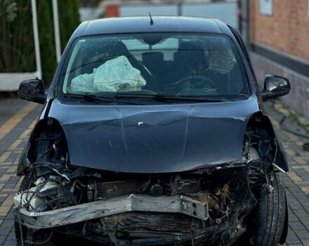 Чорний Ніссан Ноут, об'ємом двигуна 1.6 л та пробігом 148 тис. км за 3500 $, фото 1 на Automoto.ua