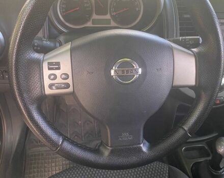 Черный Ниссан Ноут, объемом двигателя 1.6 л и пробегом 238 тыс. км за 5750 $, фото 6 на Automoto.ua