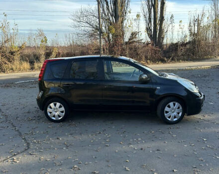 Чорний Ніссан Ноут, об'ємом двигуна 1.6 л та пробігом 336 тис. км за 4750 $, фото 1 на Automoto.ua