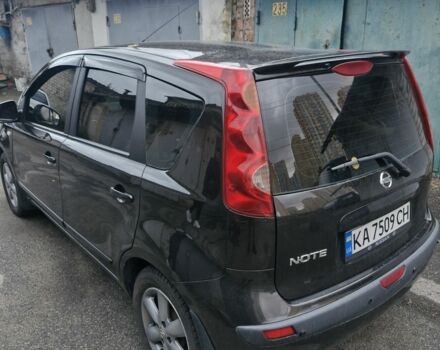 Чорний Ніссан Ноут, об'ємом двигуна 1.6 л та пробігом 226 тис. км за 6000 $, фото 5 на Automoto.ua
