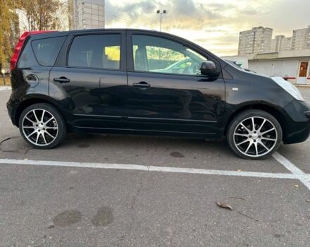 Черный Ниссан Ноут, объемом двигателя 1.6 л и пробегом 238 тыс. км за 5750 $, фото 2 на Automoto.ua