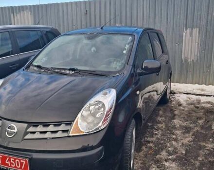 Черный Ниссан Ноут, объемом двигателя 1.6 л и пробегом 200 тыс. км за 4850 $, фото 1 на Automoto.ua